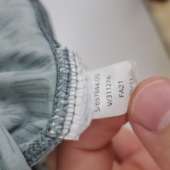 Athleta Ultimate Train Tank Top Racerback Running Green Workout Womens XS - Picture 5 of 9